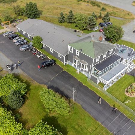 Edge Of The Avalon Inn Trepassey Extérieur photo