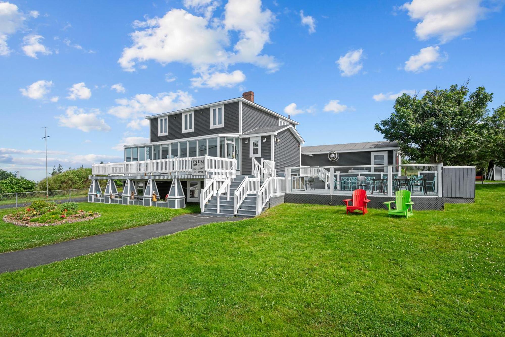 Edge Of The Avalon Inn Trepassey Extérieur photo