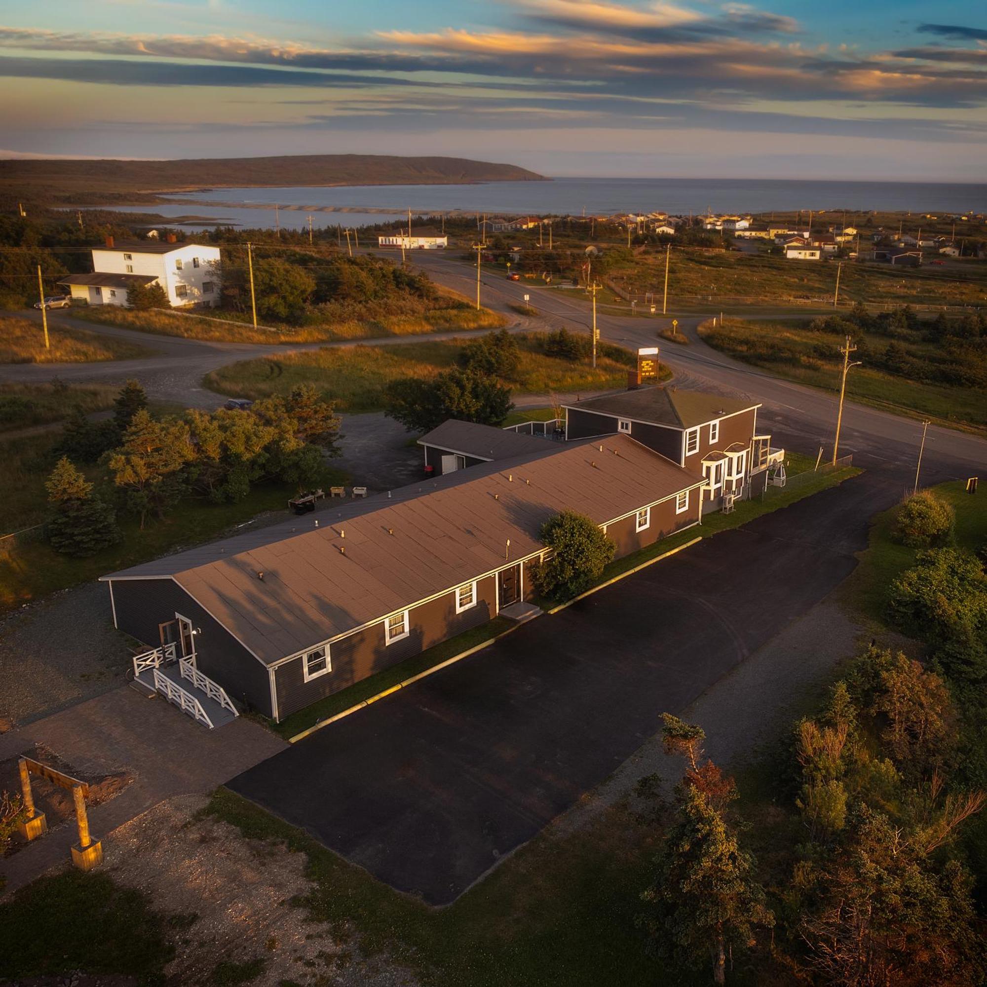 Edge Of The Avalon Inn Trepassey Extérieur photo